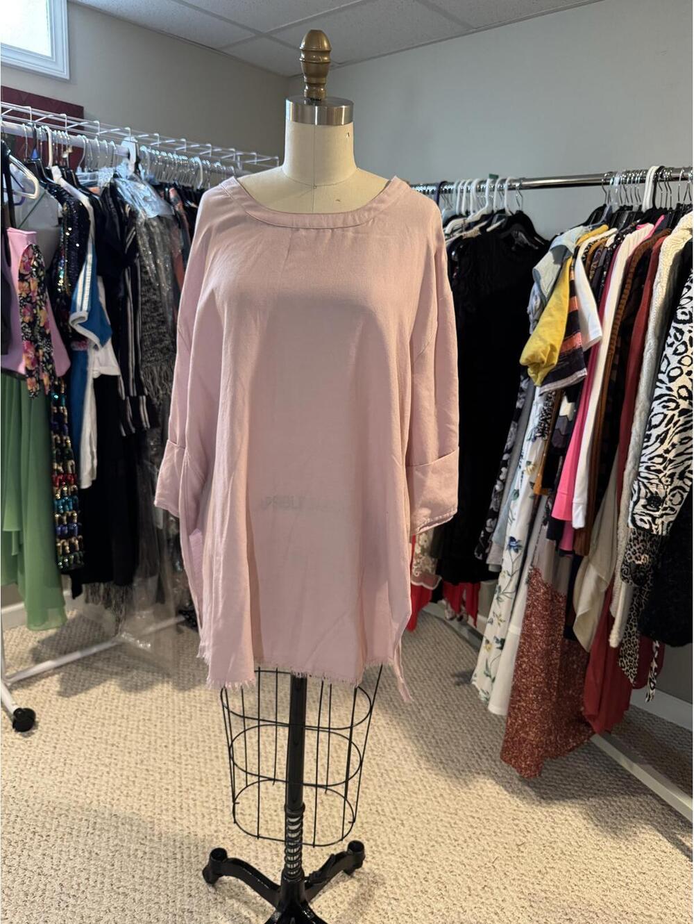 Umgee - Light Pink Long Sleeve Tunic Top - Medium